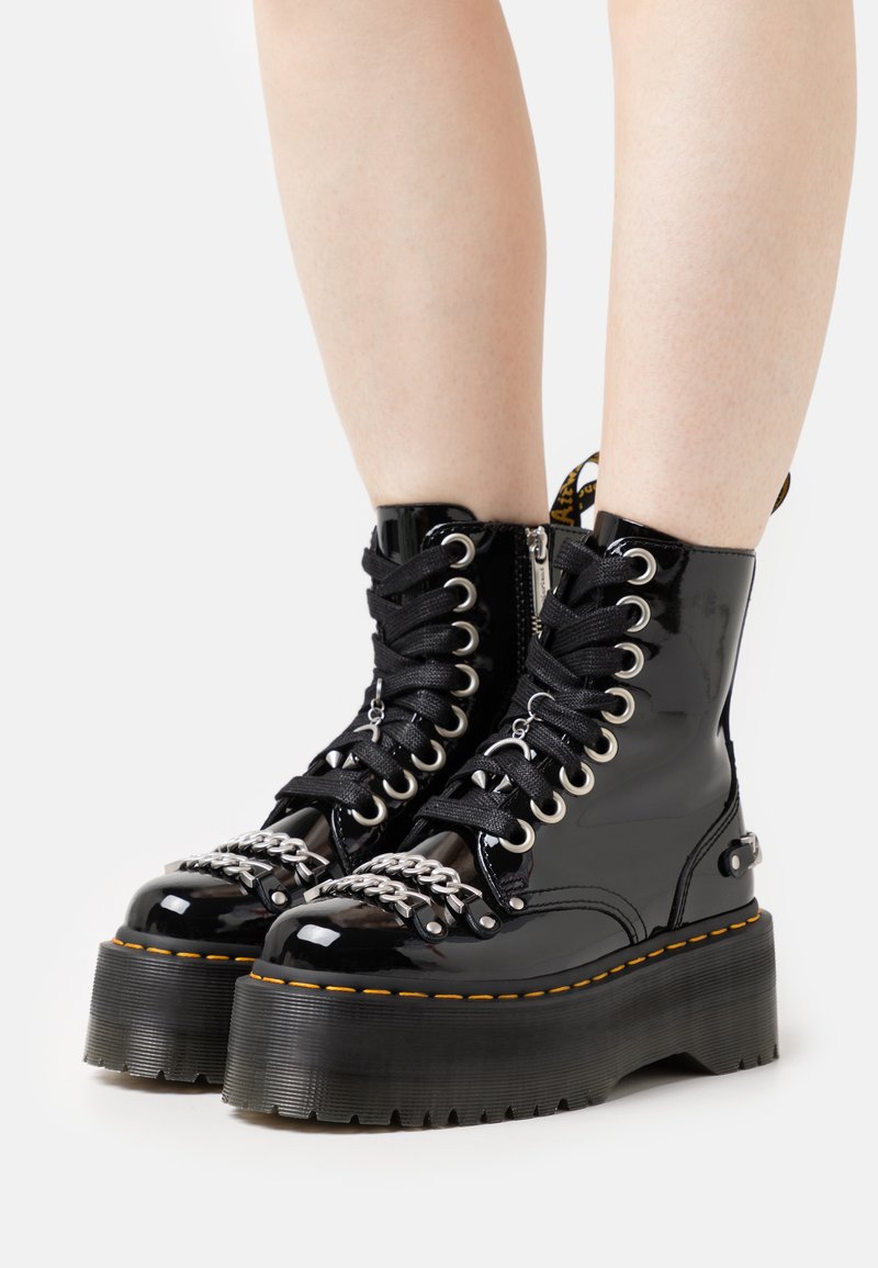 dr martens jadon max chain
