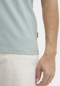 Blend BHTEE - Trükipildiga T-särk - jadeite