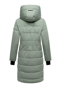Gevoerde lange jas in lichtgroen, met een getailleerde taille, grote capuchon, zwarte manchetten en een verticale quiltenpatroon op de rug.
