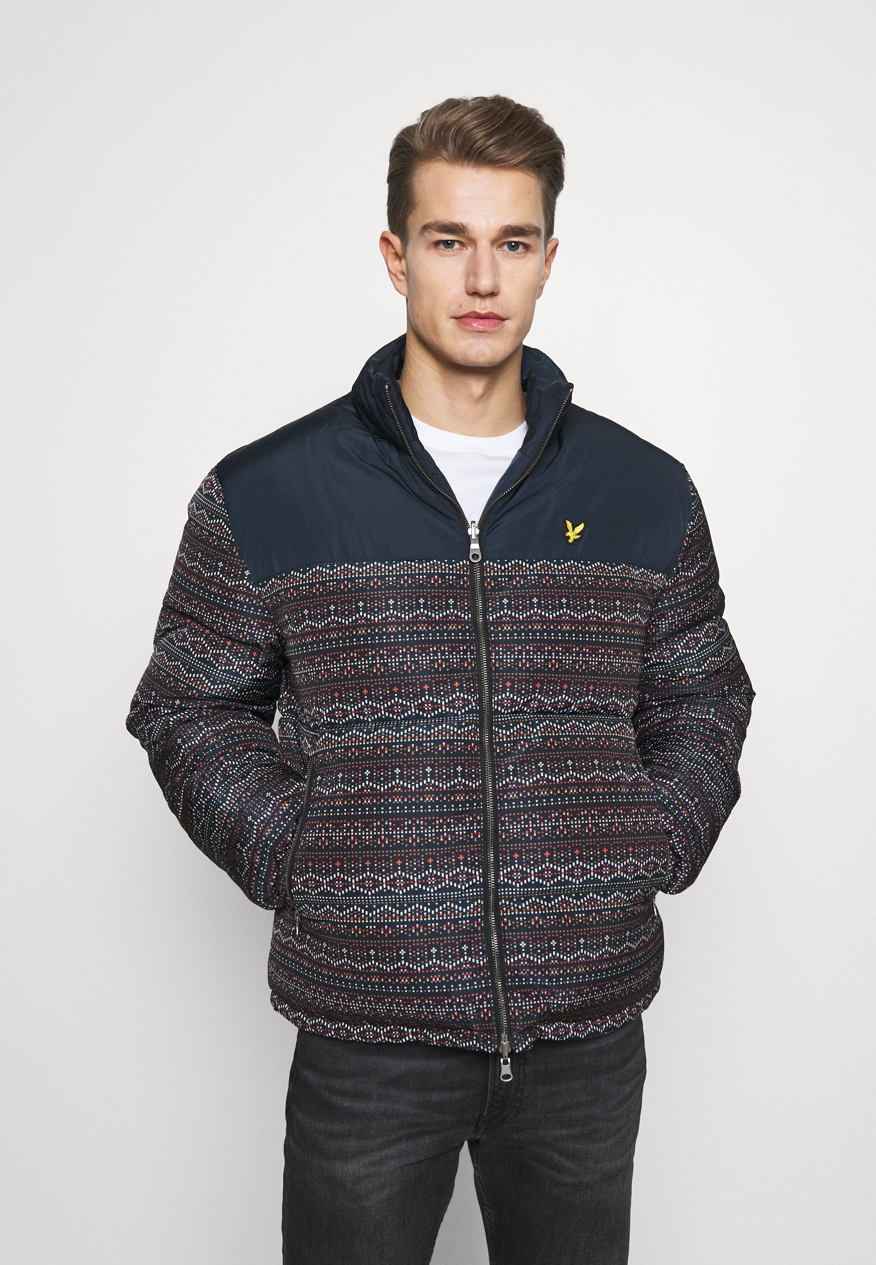 Lyle \u0026 Scott FAIR ISLE REVERSIBLE 