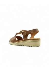 Merisell Sandalias con plataforma - marrón