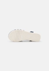Tamaris Riemensandalette - navy