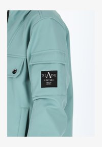 Unselected, seaweed green