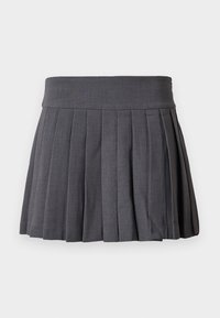 Grå plissert skjørt med flat midjebånd, laget av teksturert stoff, med vertikale folder og en kant som faller over kneet.