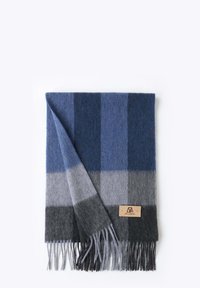 Sciarpa in plaid di lana con colori blu scuro e chiaro, grigio e nero, dettagli con frange e etichetta in pelle beige.