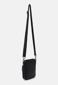 Valentino Bags BINANCE  - Τσάντα χιαστί - nero