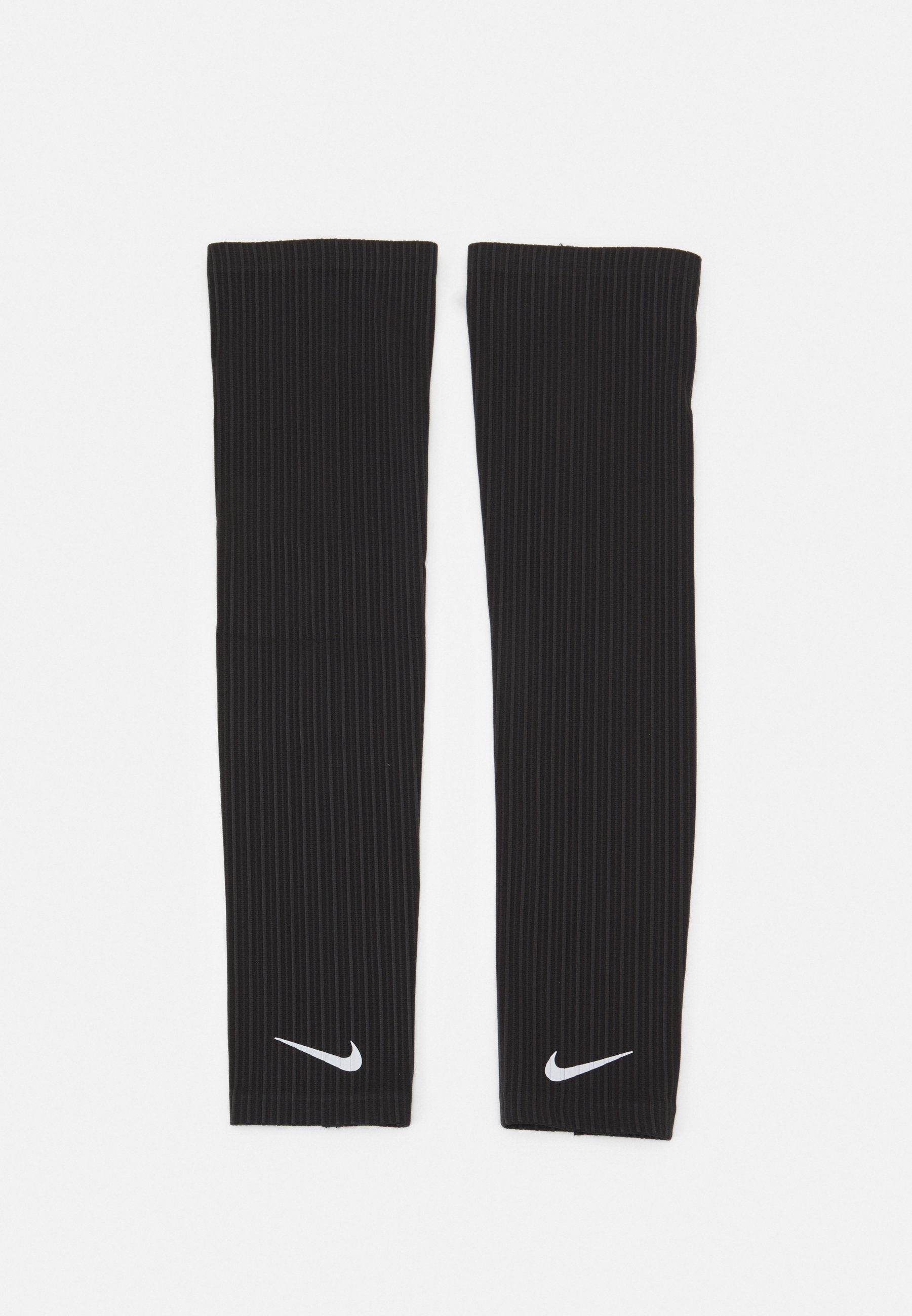 S/M NIKE AEROSWIFT アームスリーブ グレー S/M NIKE AEROSWIFT アームスリーブ グレー