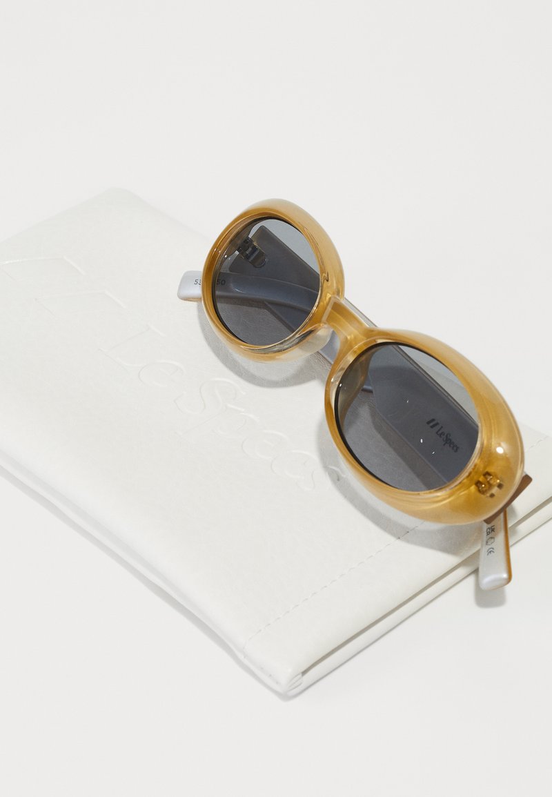 Le Specs WORK IT! - Sunglasses - champagne pearl/beige  display picture 3
