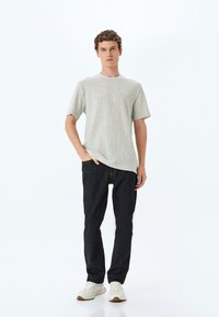 Koton SLIM FIT - T-shirts basic - grey