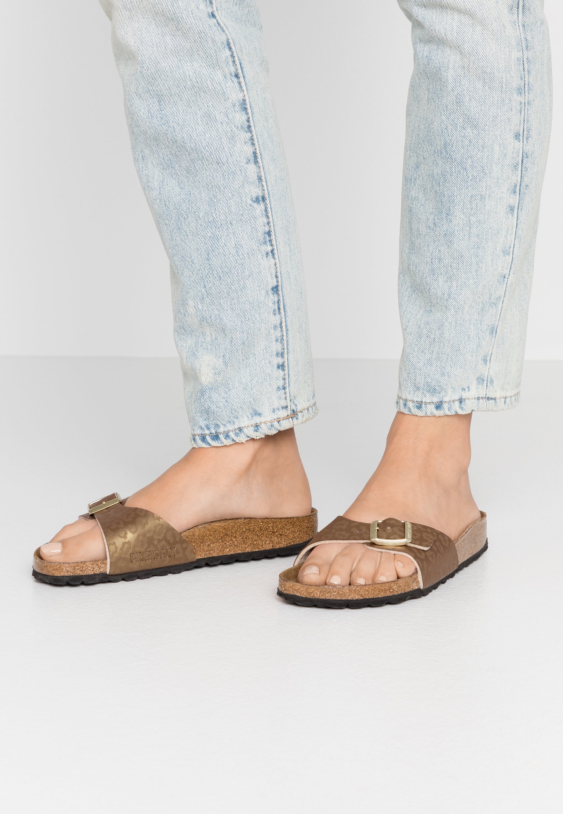 Birkenstock MADRID - Pantoffels - gold/goudkleurig - Zalando.nl