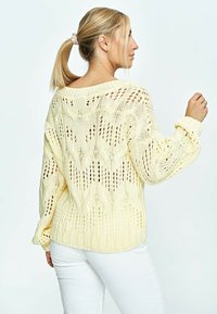 Figl Trui - yellow