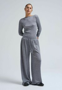 Seamless Basic Pantaloni sportivi - grey melange