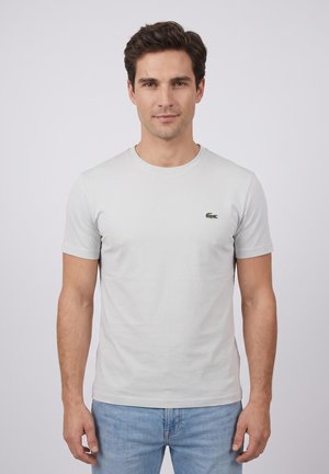 Lacoste, TH5133 . - T-shirt basic - gris