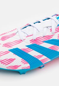 adidas Performance PREDATOR LEAGUE FIRM GROUND - Kõva pinnase jalgpallisaapad - footwear white/solar blue/solar pink