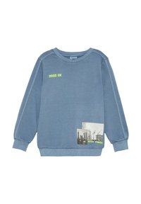 Sweatshirt bleu à manches longues, avec les graphiques "MOOD ON" et "HIGH POWER", et un détail photographique en noir et blanc de construction.