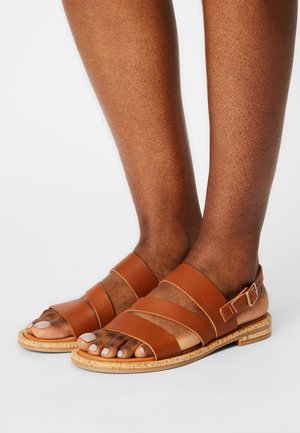 GENNY - Sandali - cognac