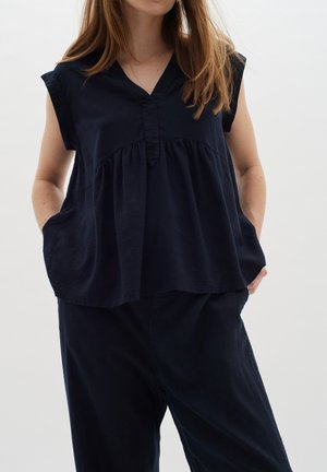 ELLIEIW V - Bluse - marine blue