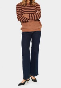 Saint Tropez Pullover - mottled dark brown