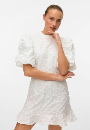 Vero Moda VMFIA SHORT - Hverdagskjole - snow white