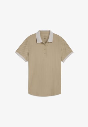 Beige polo skjorta med ribbad textur, med en ljusgrå krage och korta ärmar. Fyra-knapps placket under kragen.