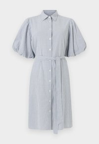 Kék-fehér függőleges csíkos ingruha pöttyös ujjal, gombos elülső résszel, hegyes gallérral és azonos anyagból készült övvel a deréknál.