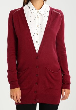 Vest - dark red