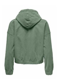 Haut à capuche vert côtelé avec un cordon de serrage, taille élastique et manches longues. Tissu texturé avec des détails de couture visibles.