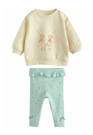SET - Pusa - white green fairy bunnys