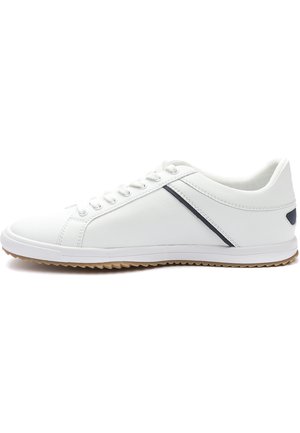 Trainers - white