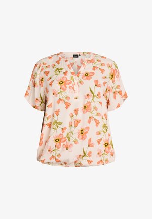 Blouse à manches courtes avec imprimé floral pêche et jaune sur tissu rose clair, dotée d'un col en V et d'une patte de boutonnage.