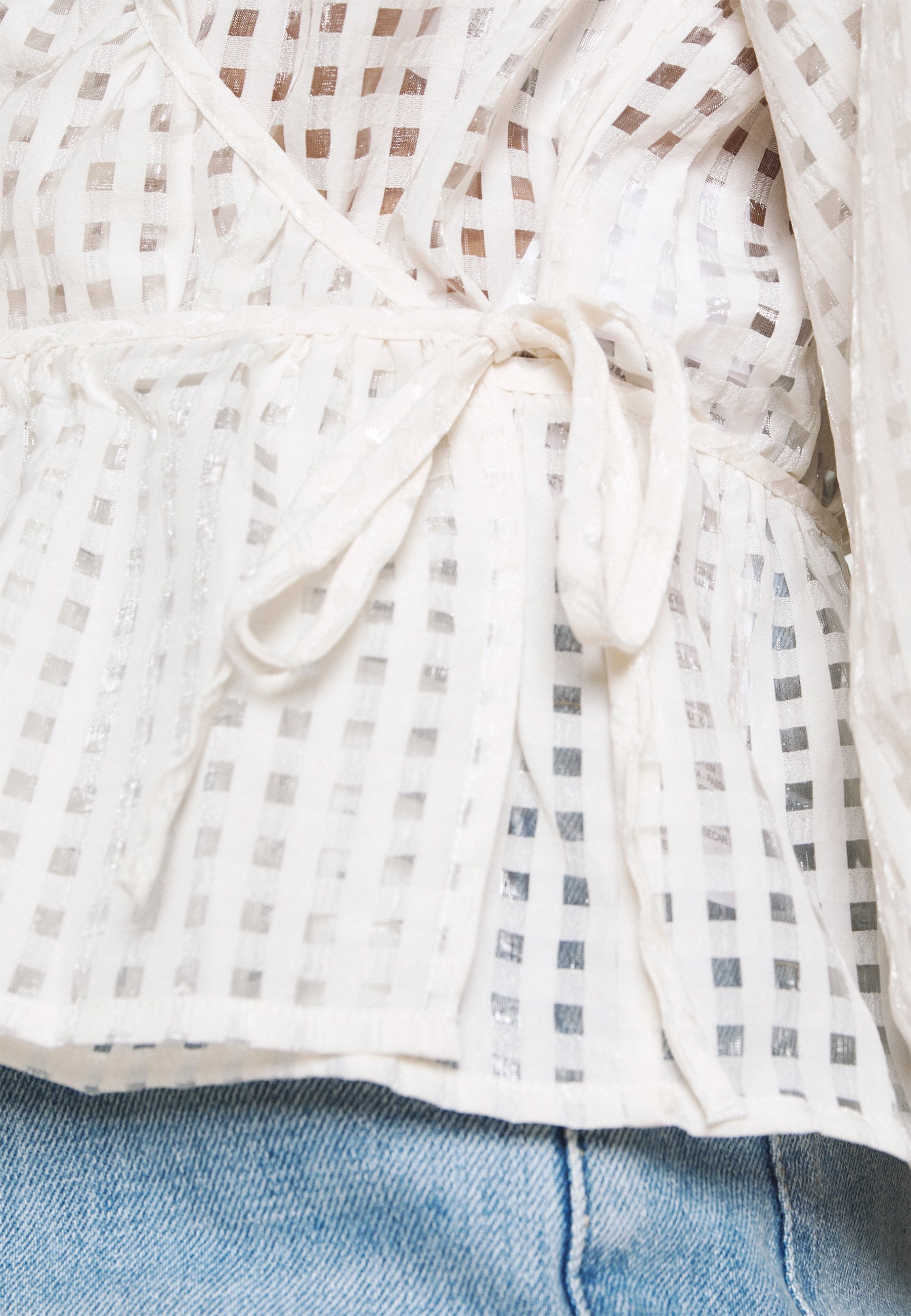DELILAH WRAP - Blouse - sugar swizzle 