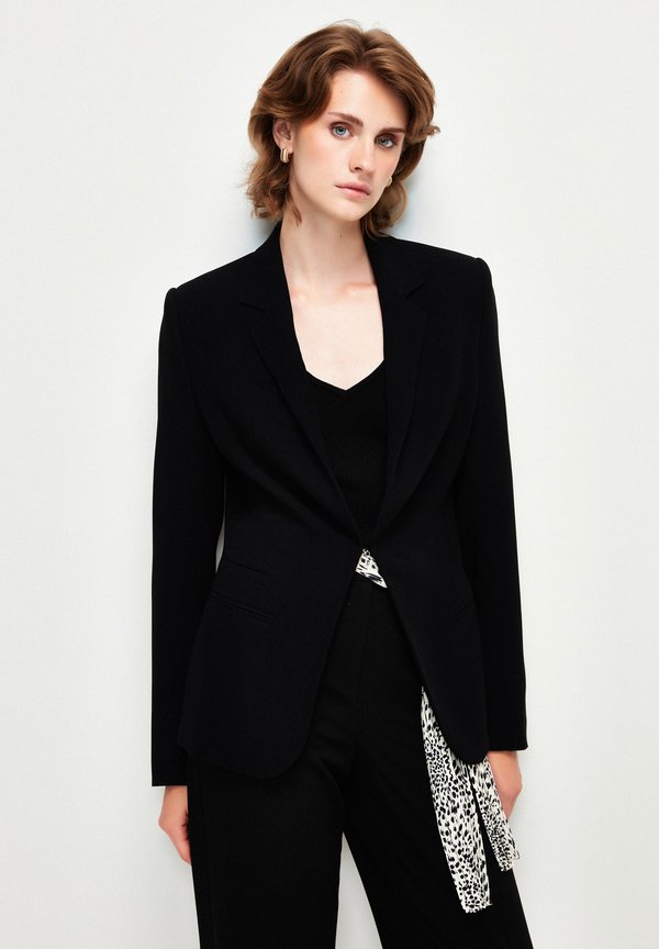 HOOKED WITH POCKET - Blazer