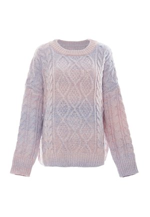 Kabelstrik sweater i en gradient af blød lyserød og blå. Den har rund hals og ribbede manchetter. Hyggeagtig struktur med diamantformede mønstre.