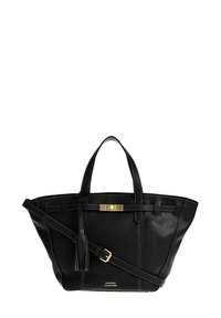 Sac à main en cuir noir avec des poignées supérieures doubles, une bandoulière réglable, des accessoires en or et une finition texturée. Présente un détail en frange.