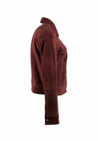 Braune Wildlederjacke mit kragenförmigem Ausschnitt, Knopfleiste vorne, zwei Brusttaschen und figurbetonter Silhouette mit leicht verkürzter Länge.