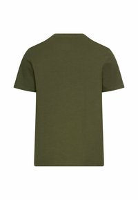 Oliven grøn kortærmet t-shirt lavet af bomuld. Den har en rund halsudskæring og en glat tekstur med et enkelt design, uden mønstre eller accentuerende detaljer.