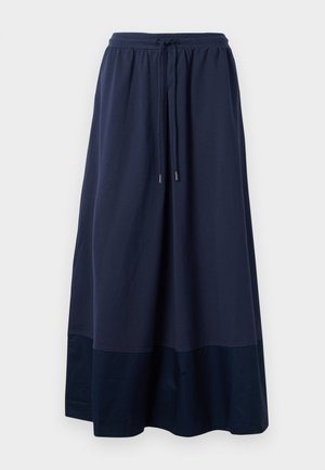 Navy blå maxi skjørt laget av myk stoff, med elastisk midjebånd og snor, samt en mørkere blå panel ved kanten.