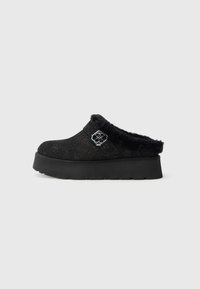 Unselected, black