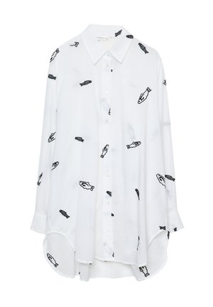 Stradivarius FISH EMBROIDERY - Button-down blouse - white
