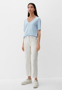 s.Oliver À BORD ROULOTTÉ - T-shirt basic - hellblau