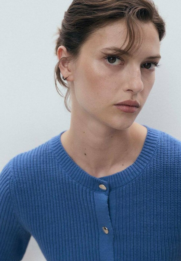 SHORT-SLEEVED - Cardigan4