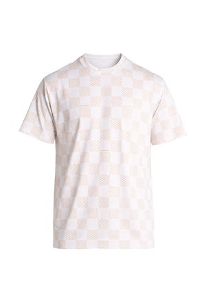 Biele tričko s krátkym rukávom a okrúhlym výstrihom, s béžovým kockovaným vzorom z malých šikmých čiar.