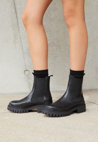 Pavement MALOU - Bottines - black