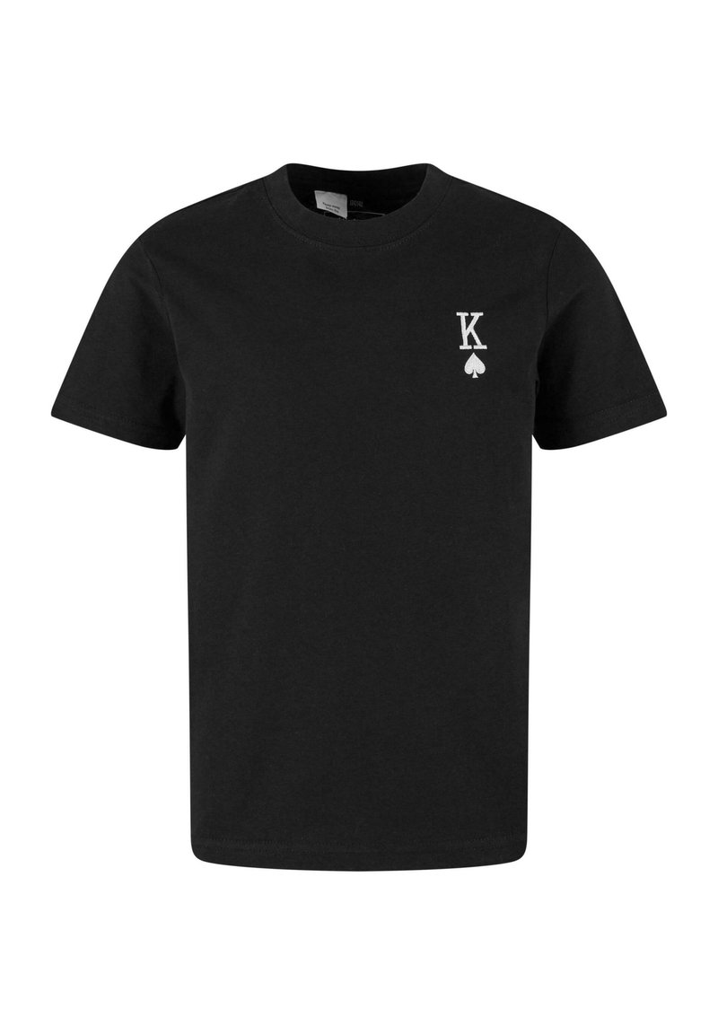 Melna kokvilnas T-kreklu ar īsām piedurknēm, ar baltu "K" logo un kāršu simbolu kreisajā krūtī. Klasisks apaļais kakls.