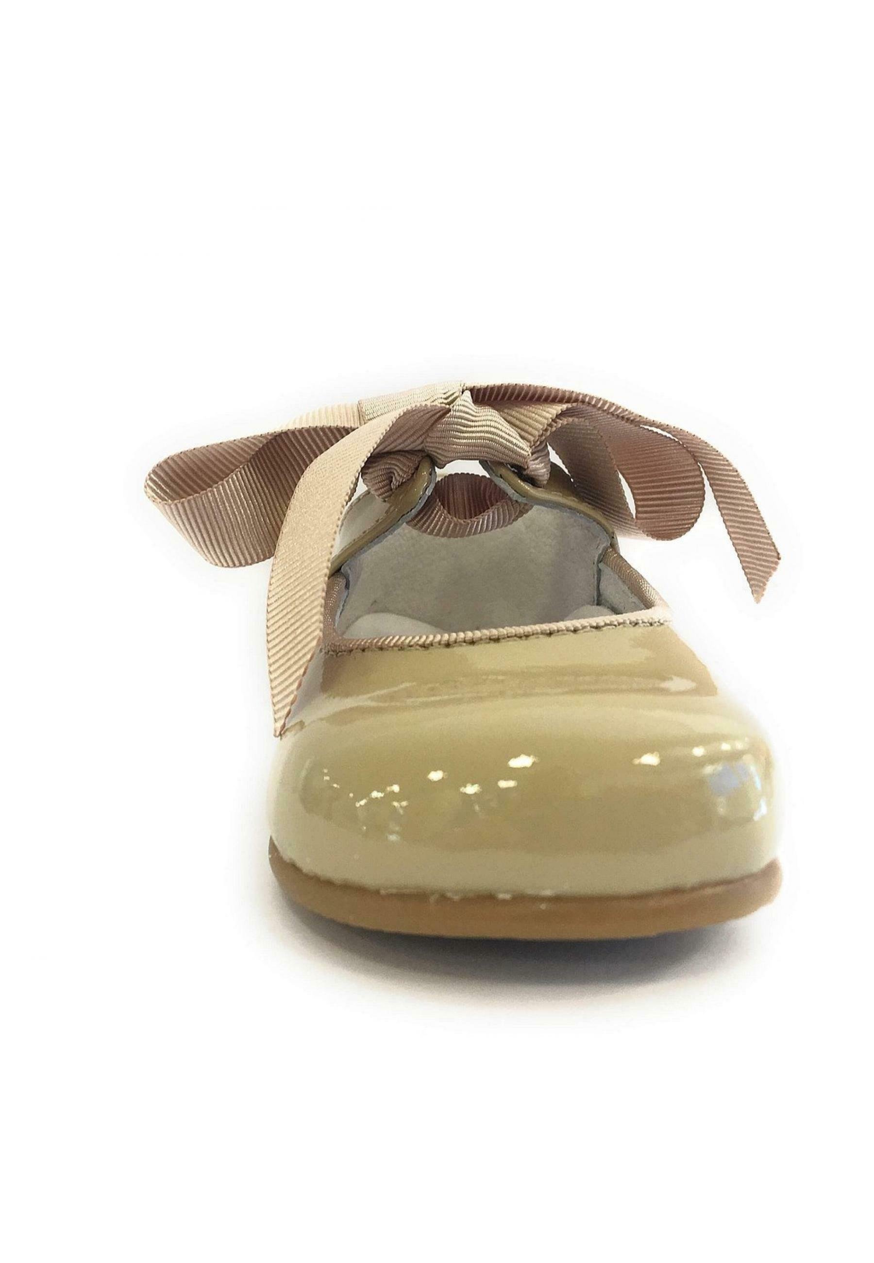 Colores MERCEDITAS LAZO - Zapatos de bebé - charol camel/camel - Zalando.es