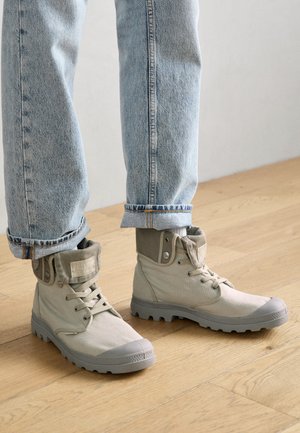 BAGGY - Veterboots - vapor metal