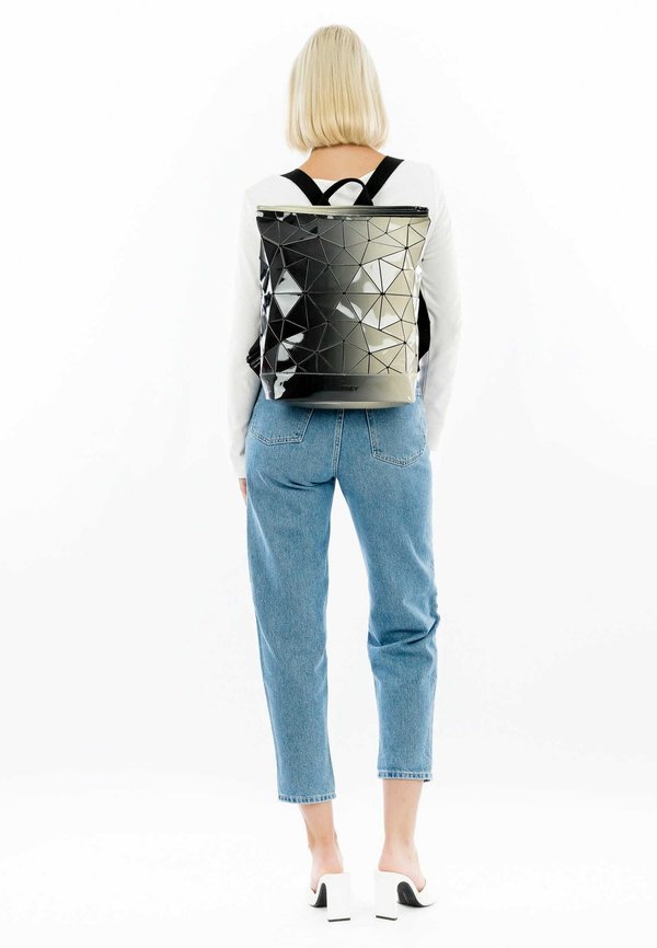 JESSY-LU FINISH - Tagesrucksack