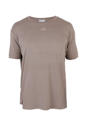 Taupefarbenes T-Shirt mit kurzen Ärmeln und Rundhalsausschnitt, vorne unterhalb des Halsausschnitts zentriert mit kleinem "KLEINIGKEIT"-Logo.