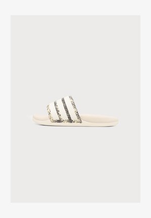 adidas Sportswear, ADILETTE COMFORT 2.0 - Rantasandaalit - chalk white/chalk white/chalk white