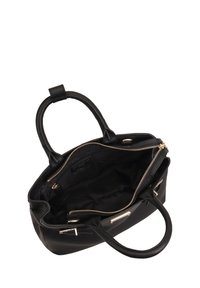 Zwarte leren handtas met ronde handvaten, gouden rits en een ruime binnenkant gevoerd met zwarte stof. Kenmerkt subtiele stikdetails.